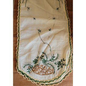 Vintage Embroidered Table Runner Dresser Scarf 36L X 10W Flower Basket